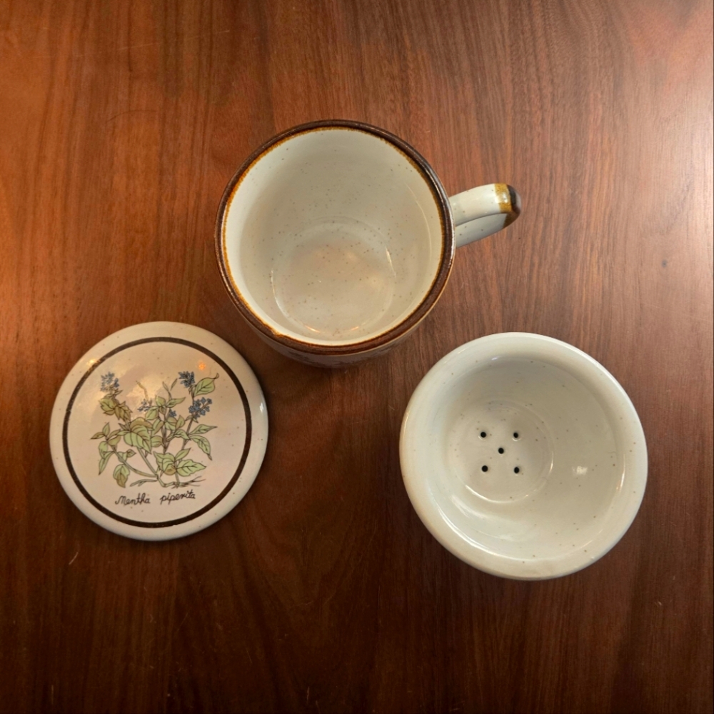 Ceramic Peppermint Tea Mug - Picture 3 of 3